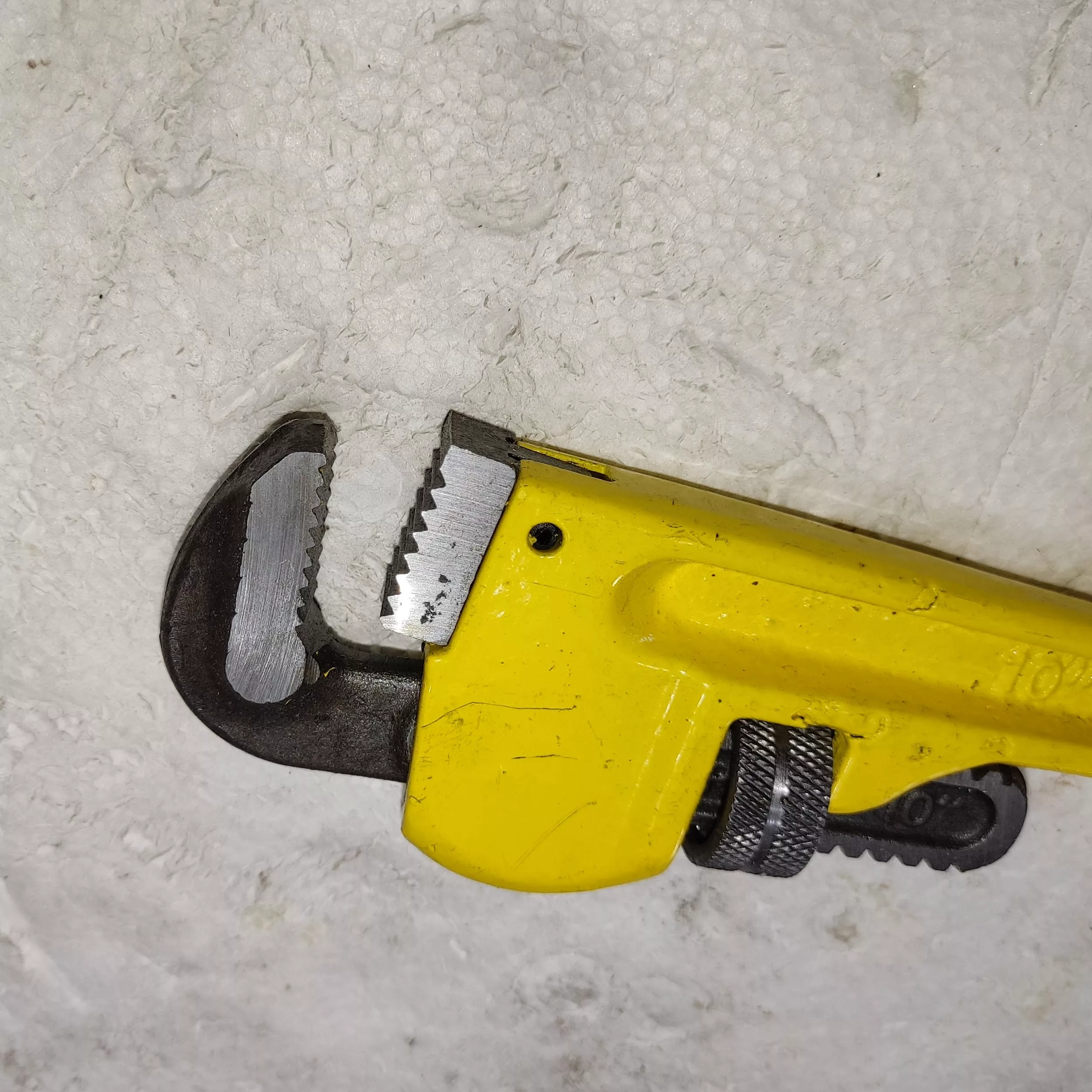 آچار شلاقی مدل ZF - 10 سایز 10 اینچ