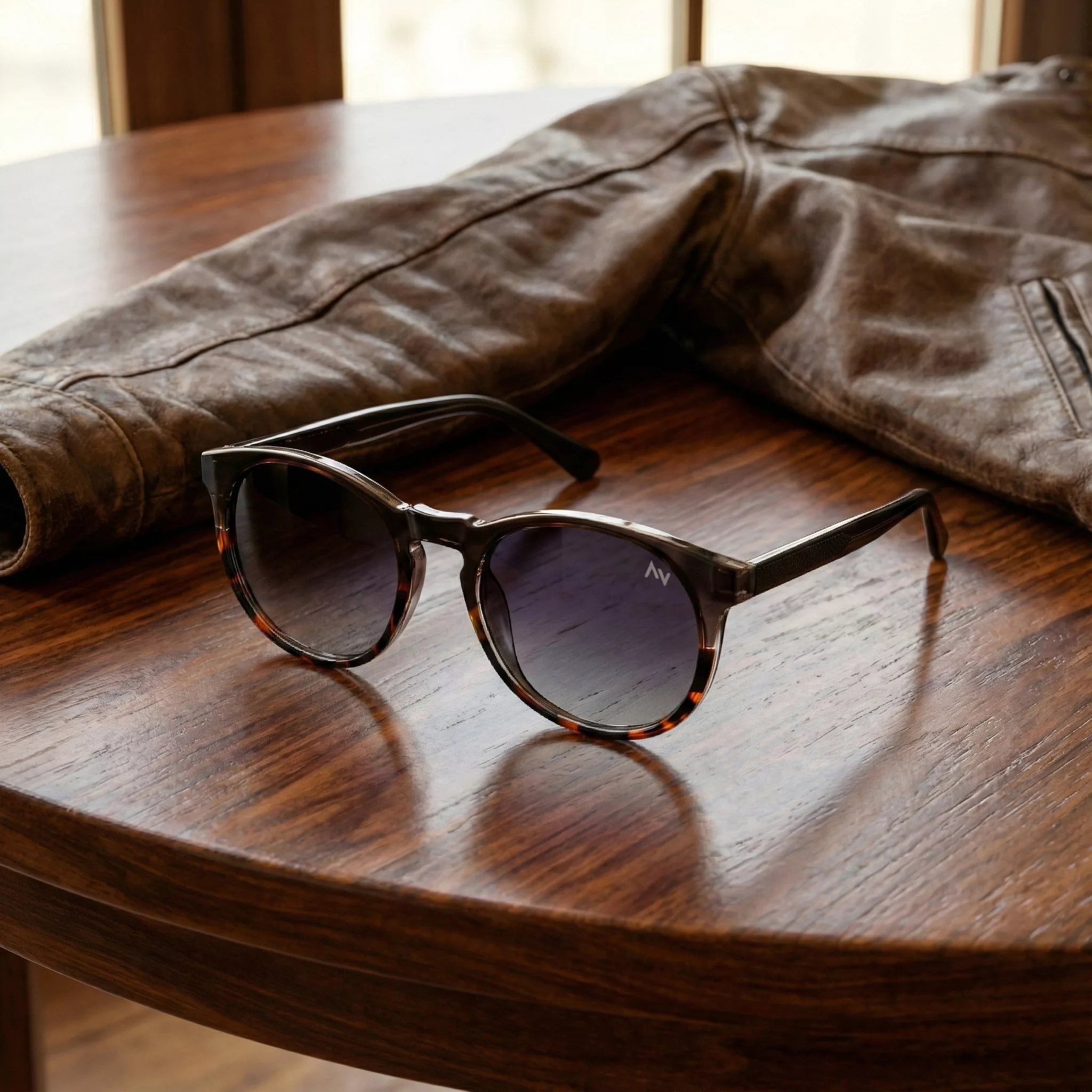 عینک آفتابی پنتوس (Pantos) آلبرت وگ مدل S31124C4 Acetate Avantgarde Visionary