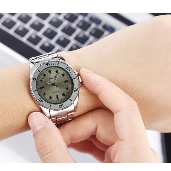 ساعت مچی عقربه‌ای مردانه یاگیر مدل سابمارین کد 2020