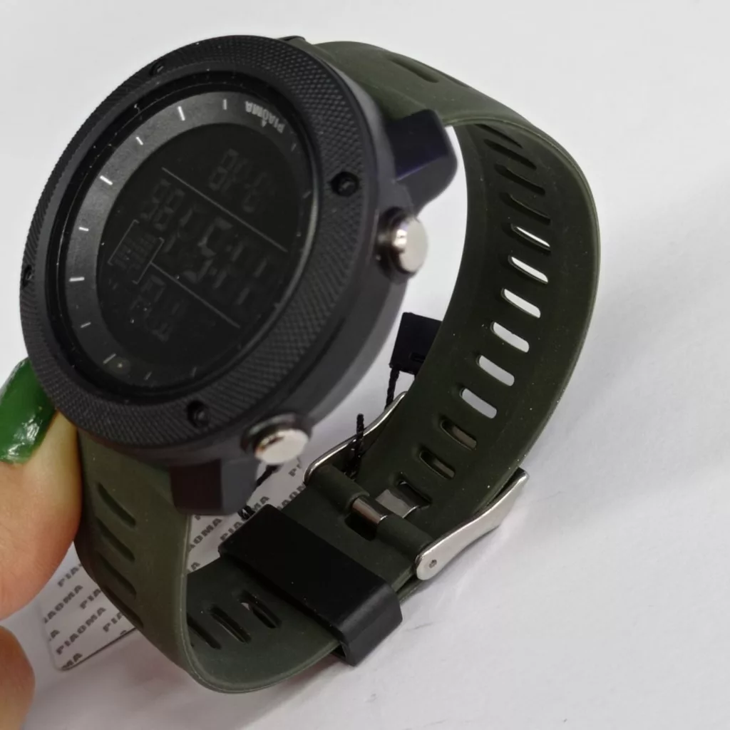 ساعت مچی دیجیتال مردانه پیائوما مدل YASH55