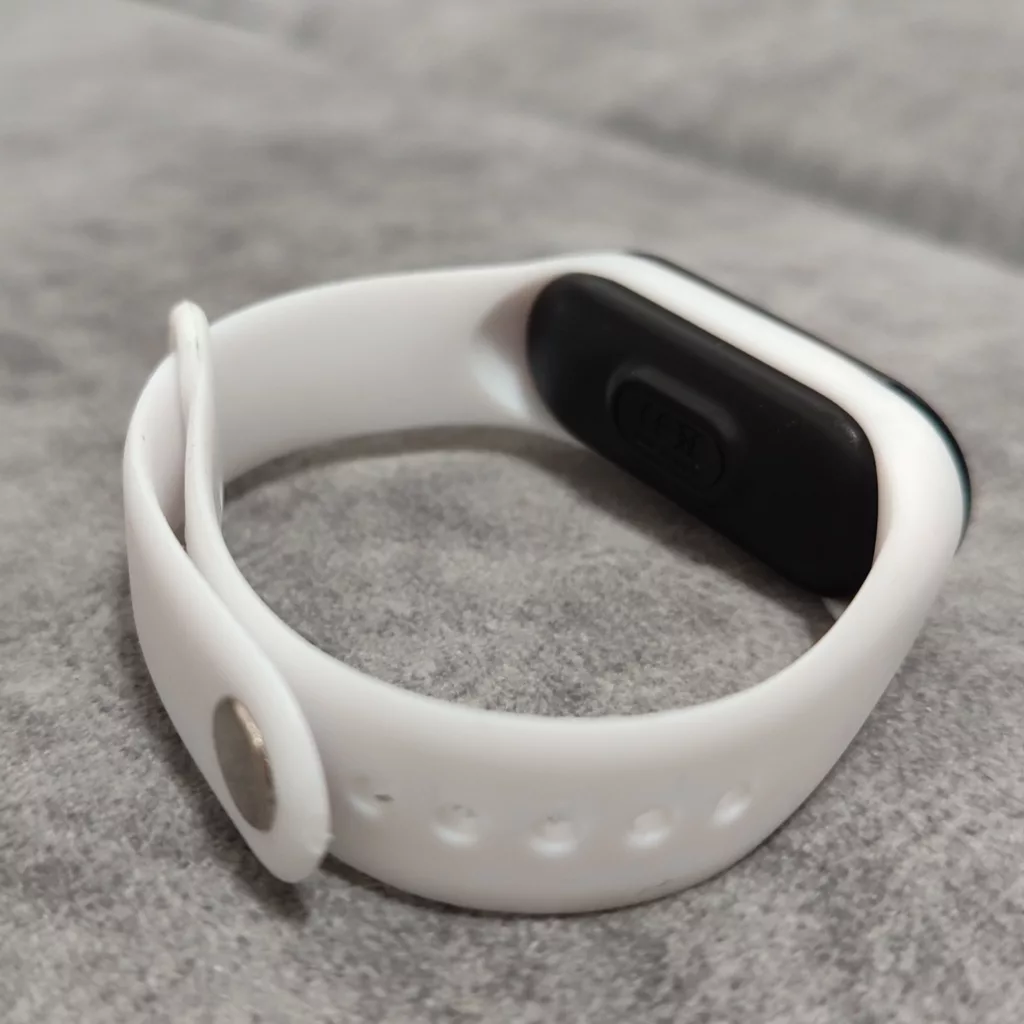 ساعت مچی دیجیتال مدل بند سیلیکونی کد 021