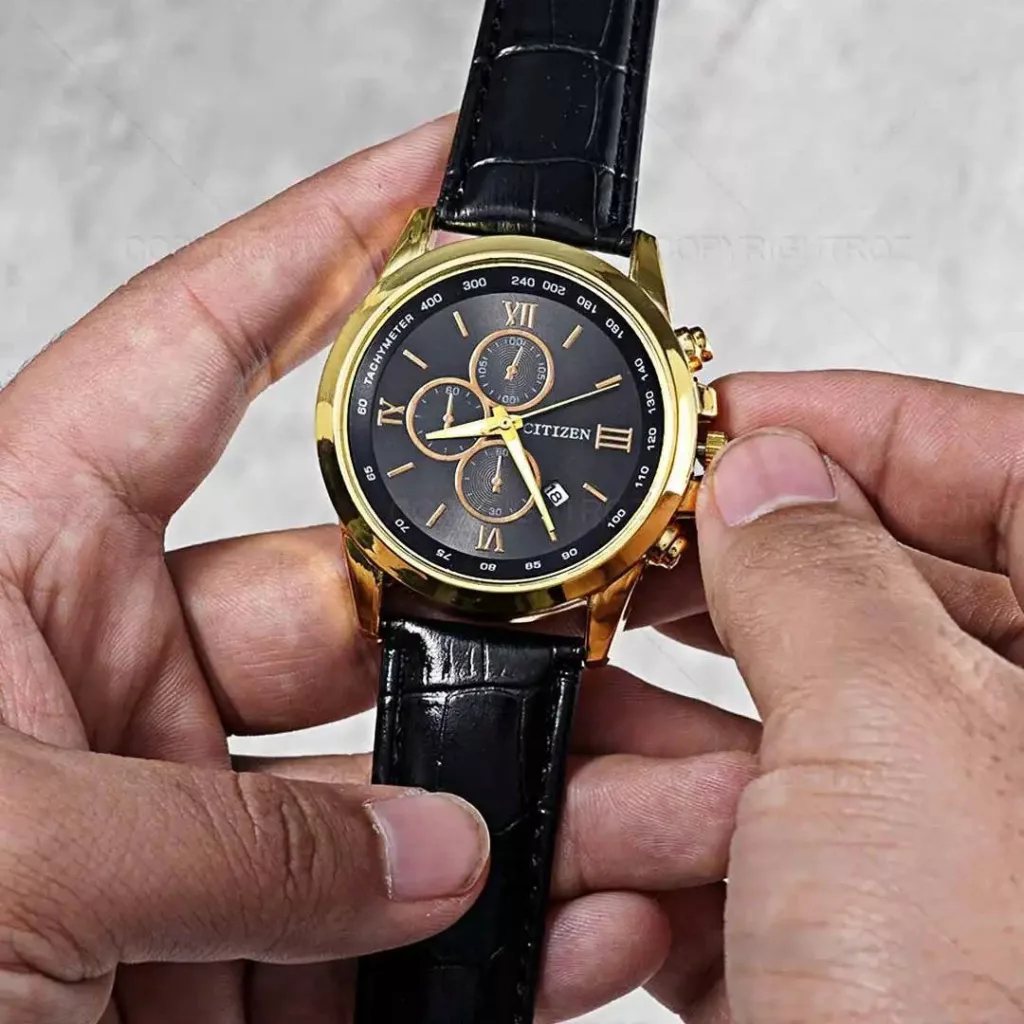 ساعت مچی عقربه‌ای مردانه مدل چرمی تک موتور 01