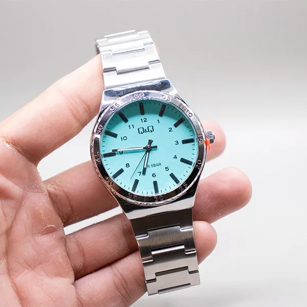 ساعت مچی عقربه‌ای کوارتز مردانه کیو اند کیو مدل Q70B-002PY