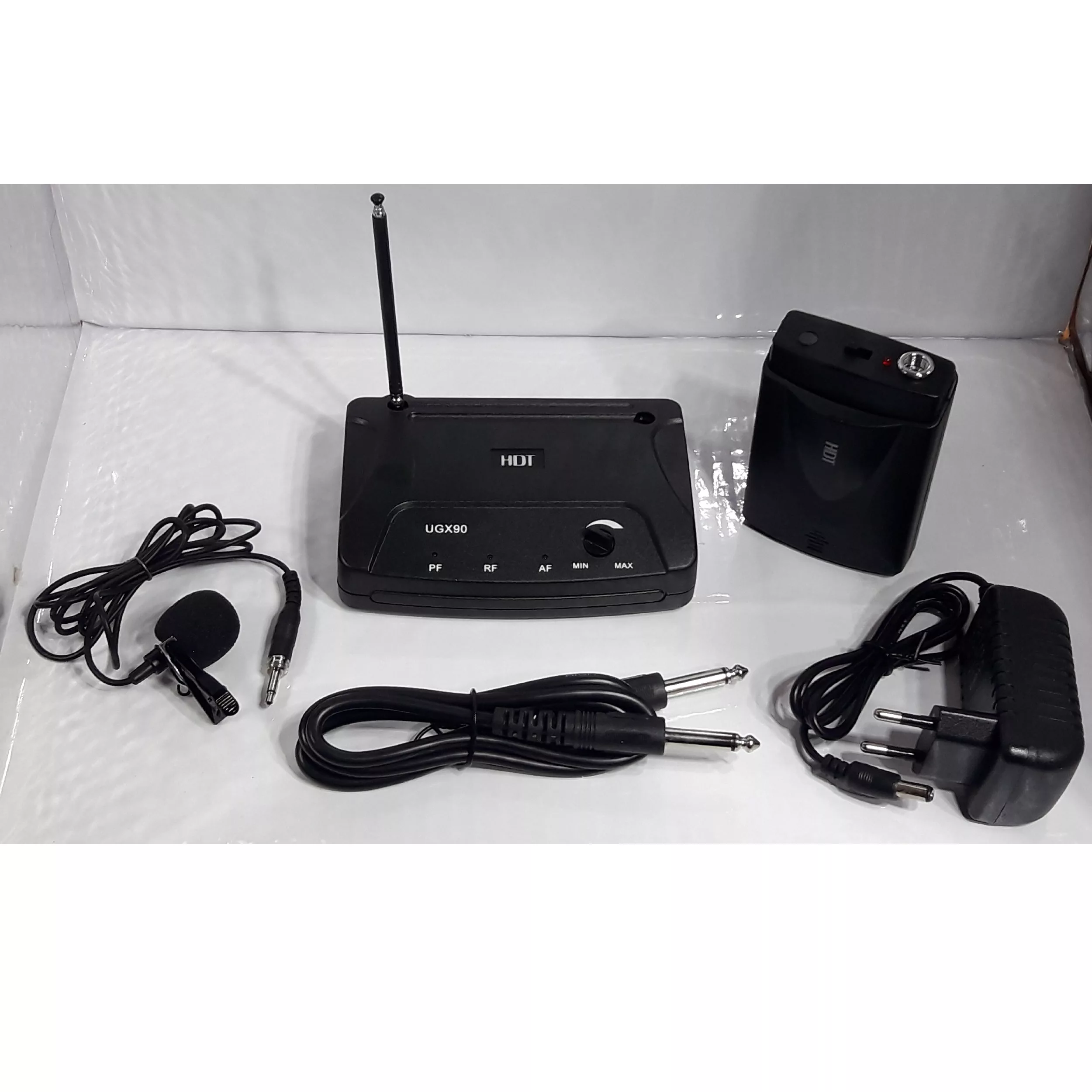 میکروفن بی سیم یقه ای اچ دی تی مدل UGX90