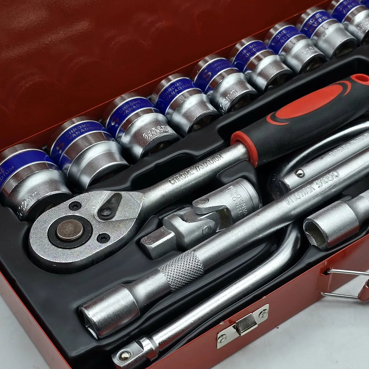 جعبه آچار بکس جنترد مدل 24PCS-SOCKET SET سایز 8، 32 میلی متر مجموعه 24 عددی