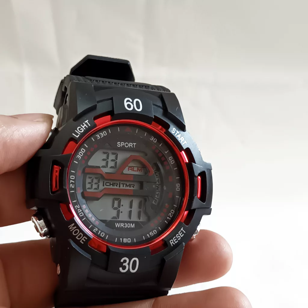 ساعت مچی دیجیتال مردانه مدل اسپرت ضد آب کامپیوتری کد R