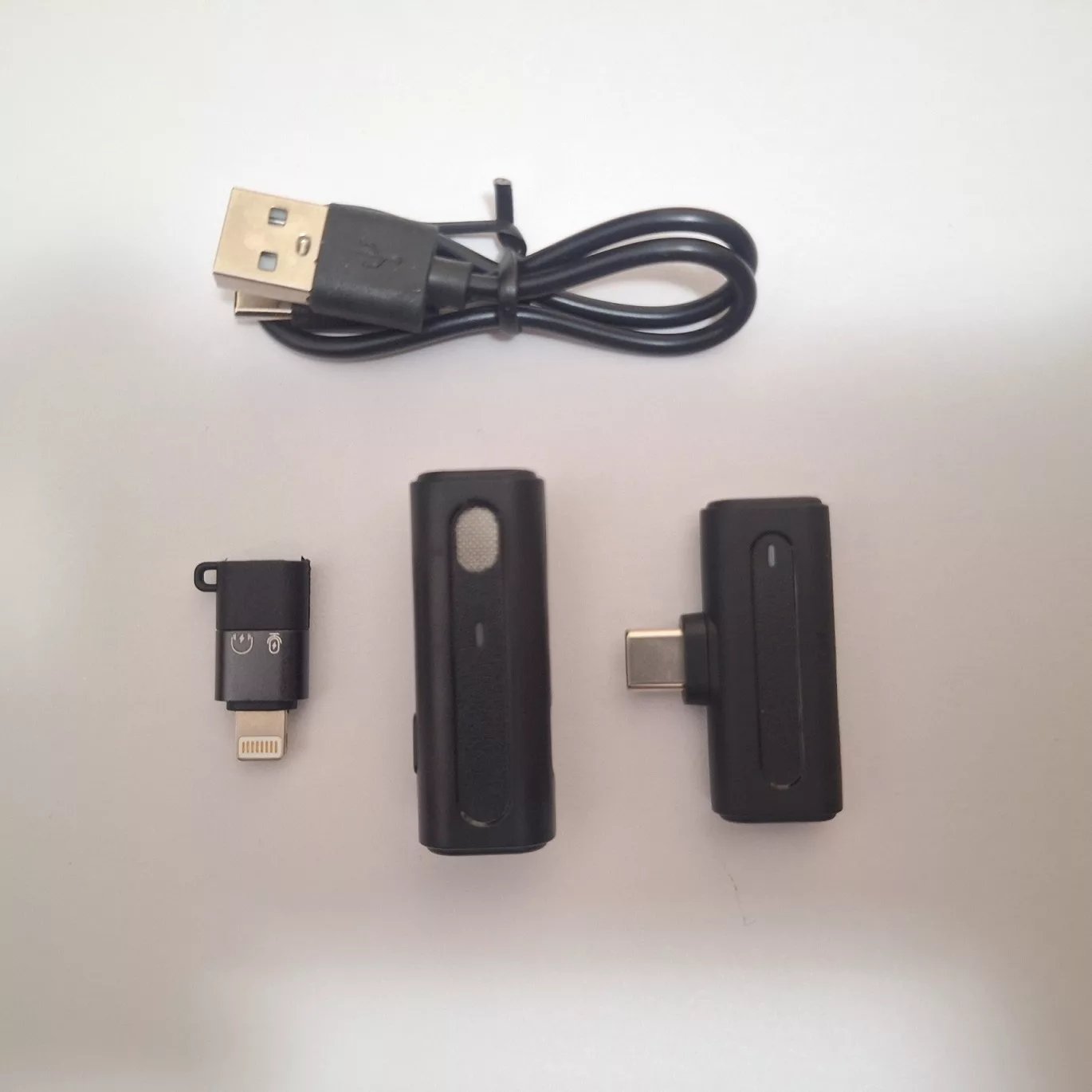 ست میکروفن بی سیم مدل K90pro با درگاه اتصال تایپ سی