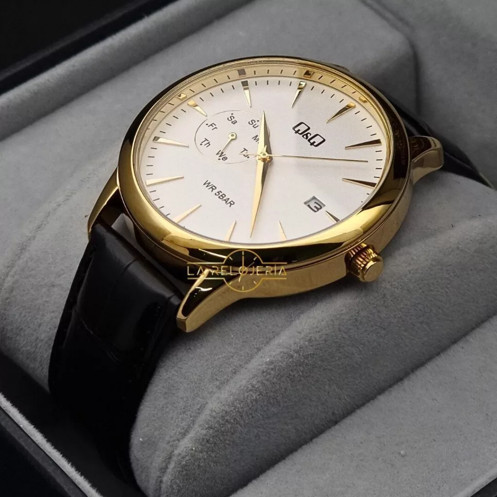 ساعت مچی عقربه‌ای مردانه کوارتز کیو اند کیو مدل A12A-005PY