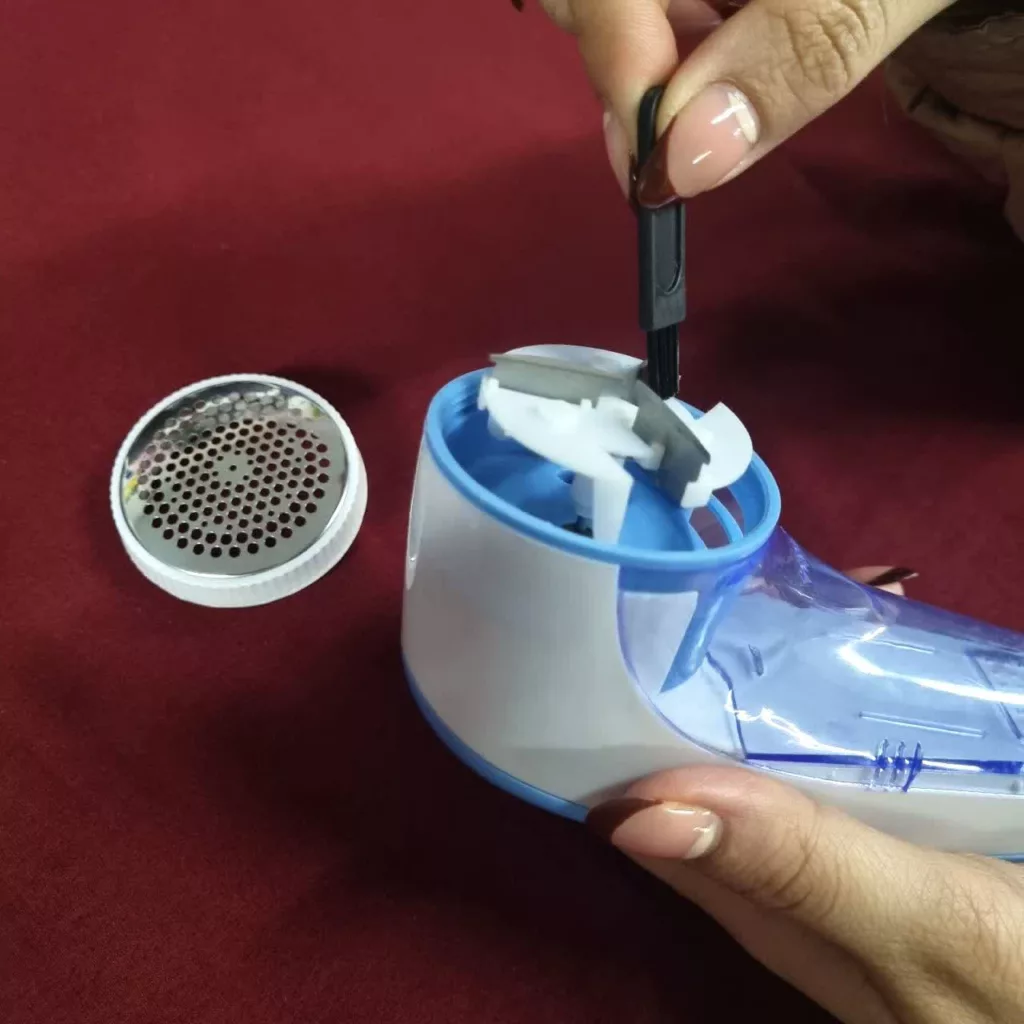 پرزگیر برقی لباس مدل AD-288