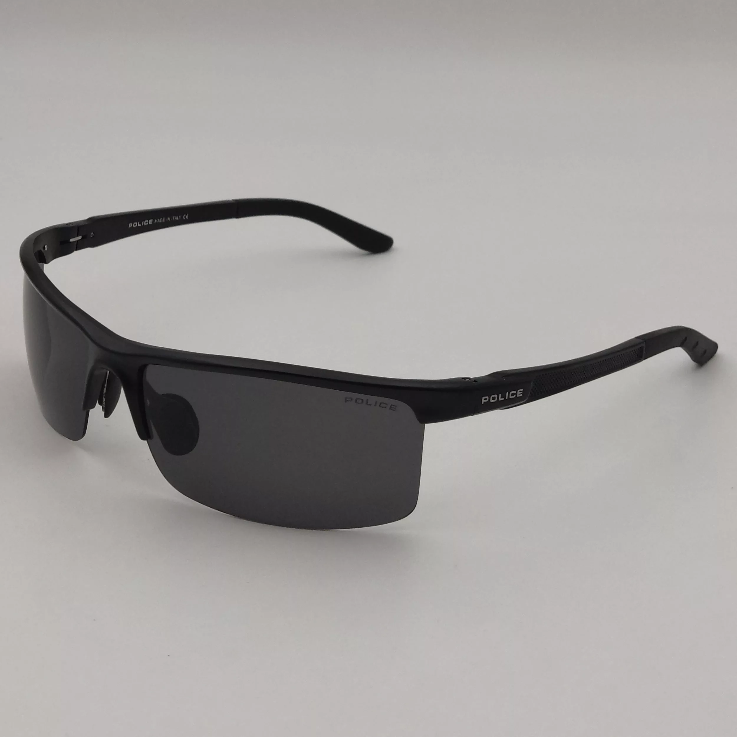 عینک آفتابی بایکر پلاریزه پلیس مدل 8539 C1