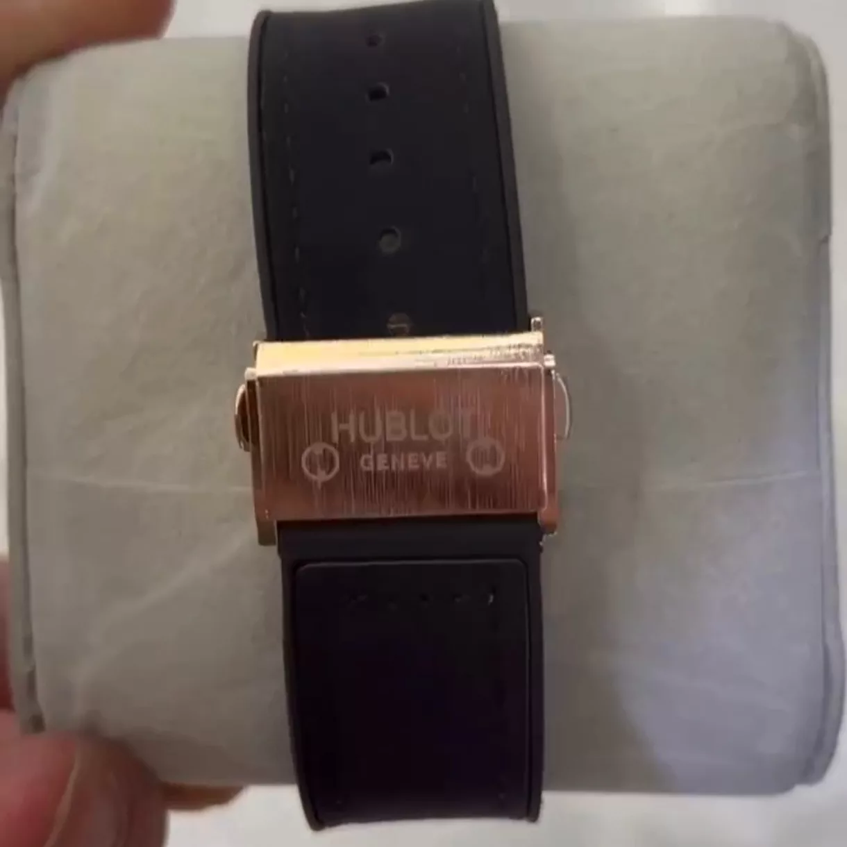 ساعت مچی عقربه‌ای مردانه  مدل بیگ بنگ کد 4