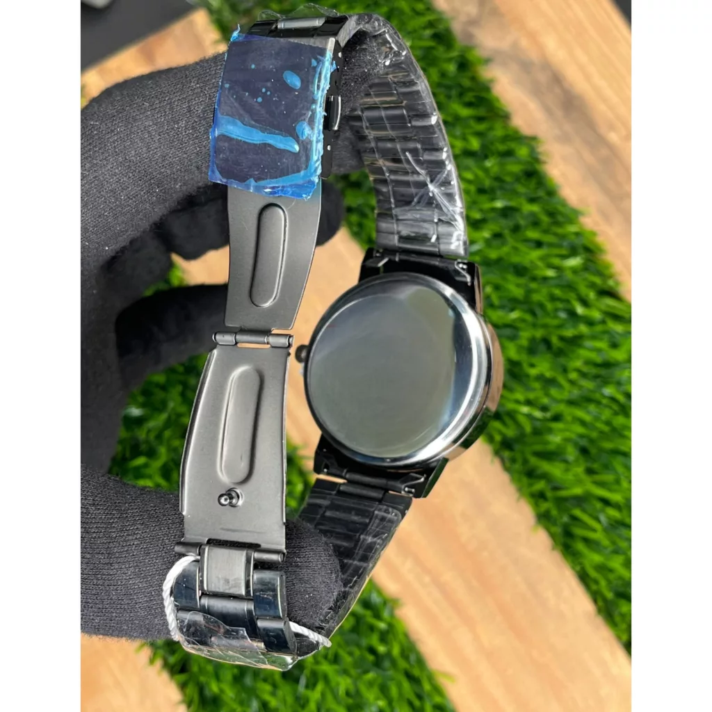 ساعت مچی عقربه‌ای کوارتز مردانه مدل اسپرت صفحه رینگ چرخان کد  P5