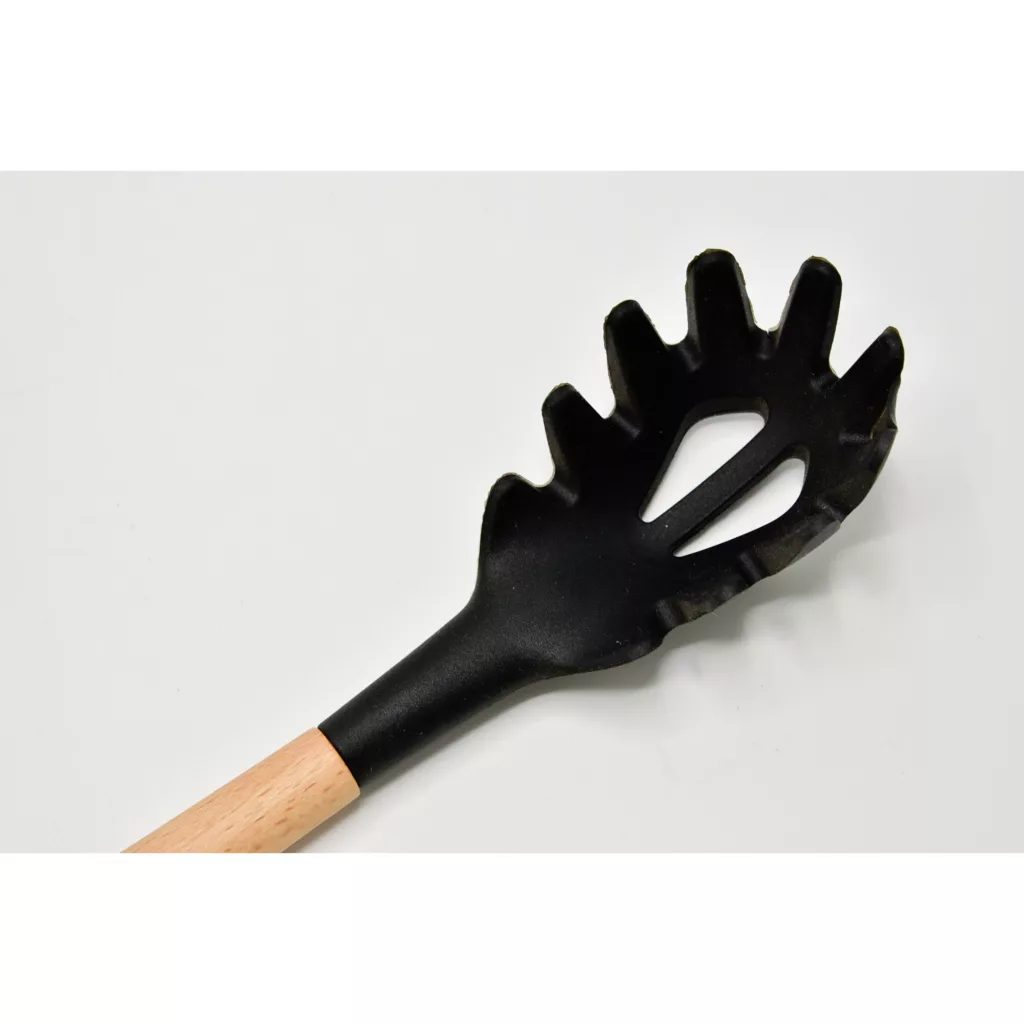 سرویس کفگیرو ملاقه شنگیا مدل BLAK بسته 5 عددی