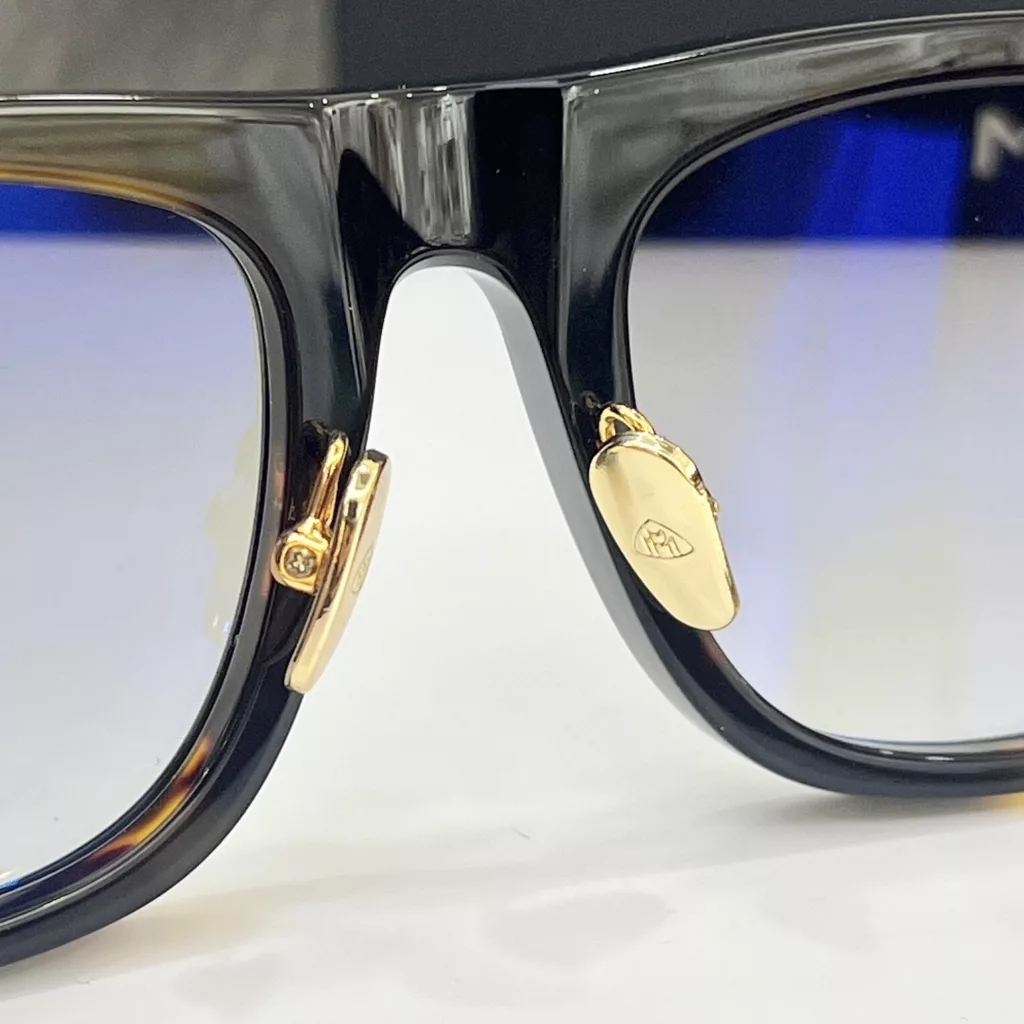 عینک آفتابی فرم خاص میباخ مدل THE REBEL