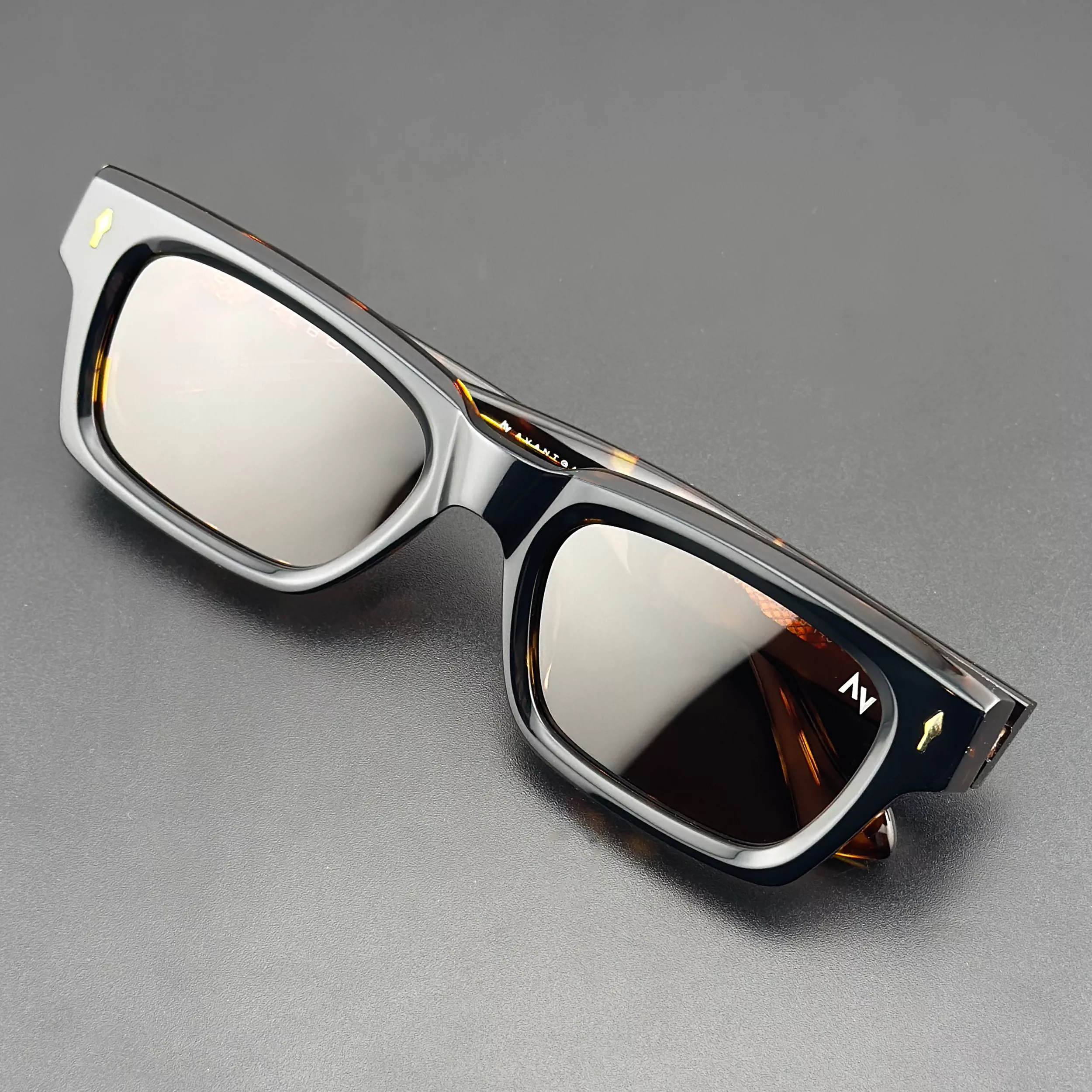 عینک آفتابی مستطیلی آلبرت وگ مدل S3210۸C2 Acetate Avantgarde Visionary