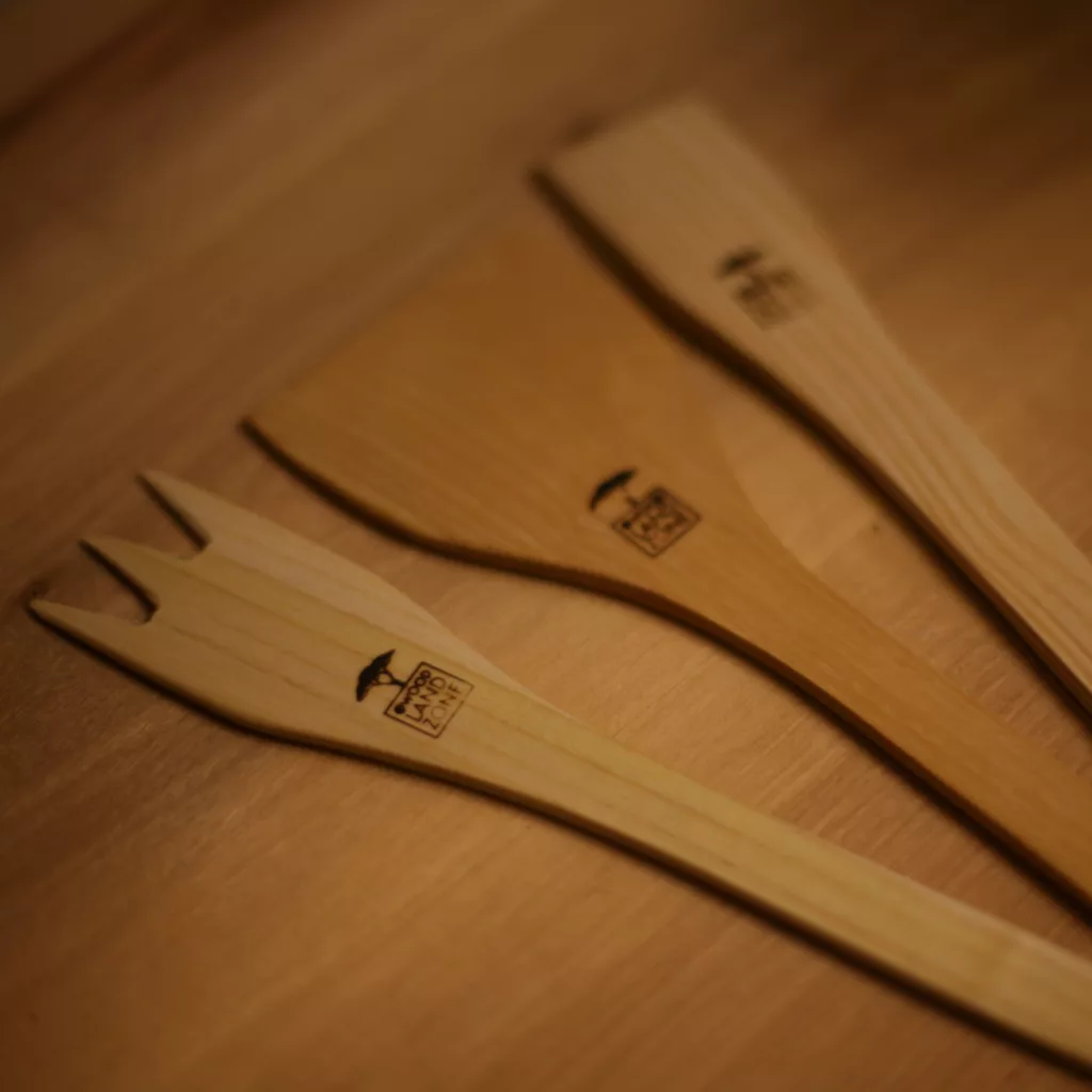 سرویس کفگیر و ملاقه 3 پارچه مدل wood