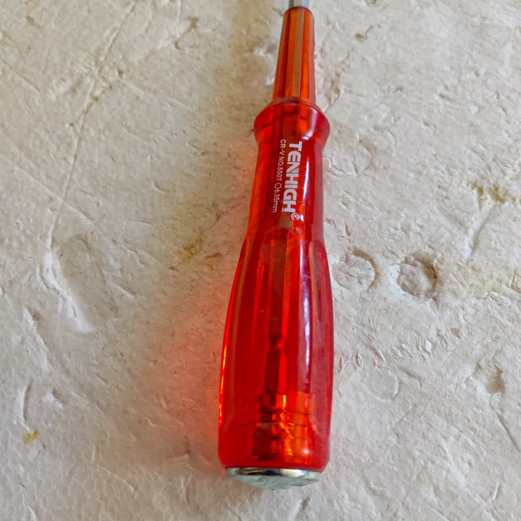 پیچ گوشتی ضربه خور تن های  کد GRC - 3302