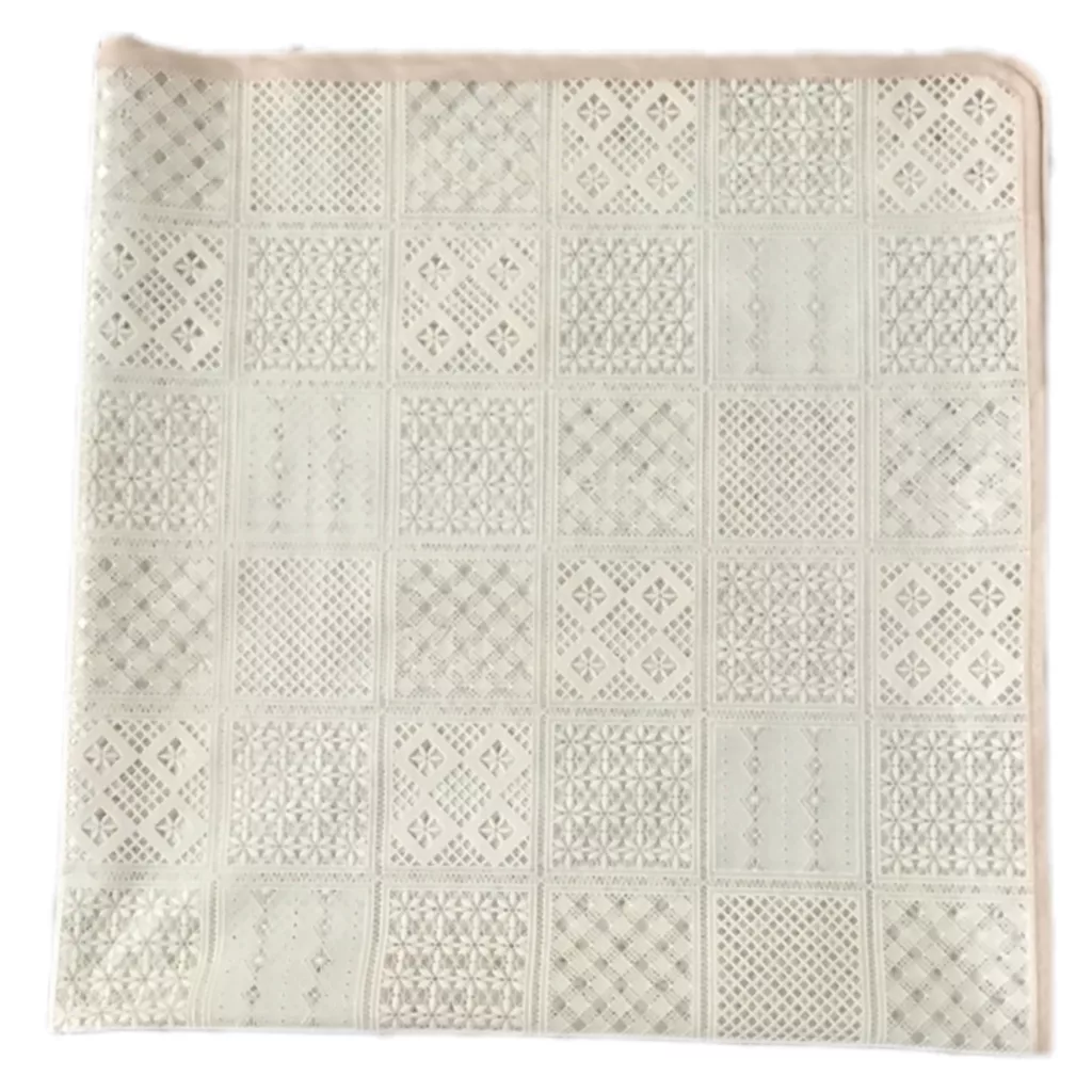 سفره 4 نفره مدل رویال طرح گیپور کد 05 سایز 100×100 سانتی متر