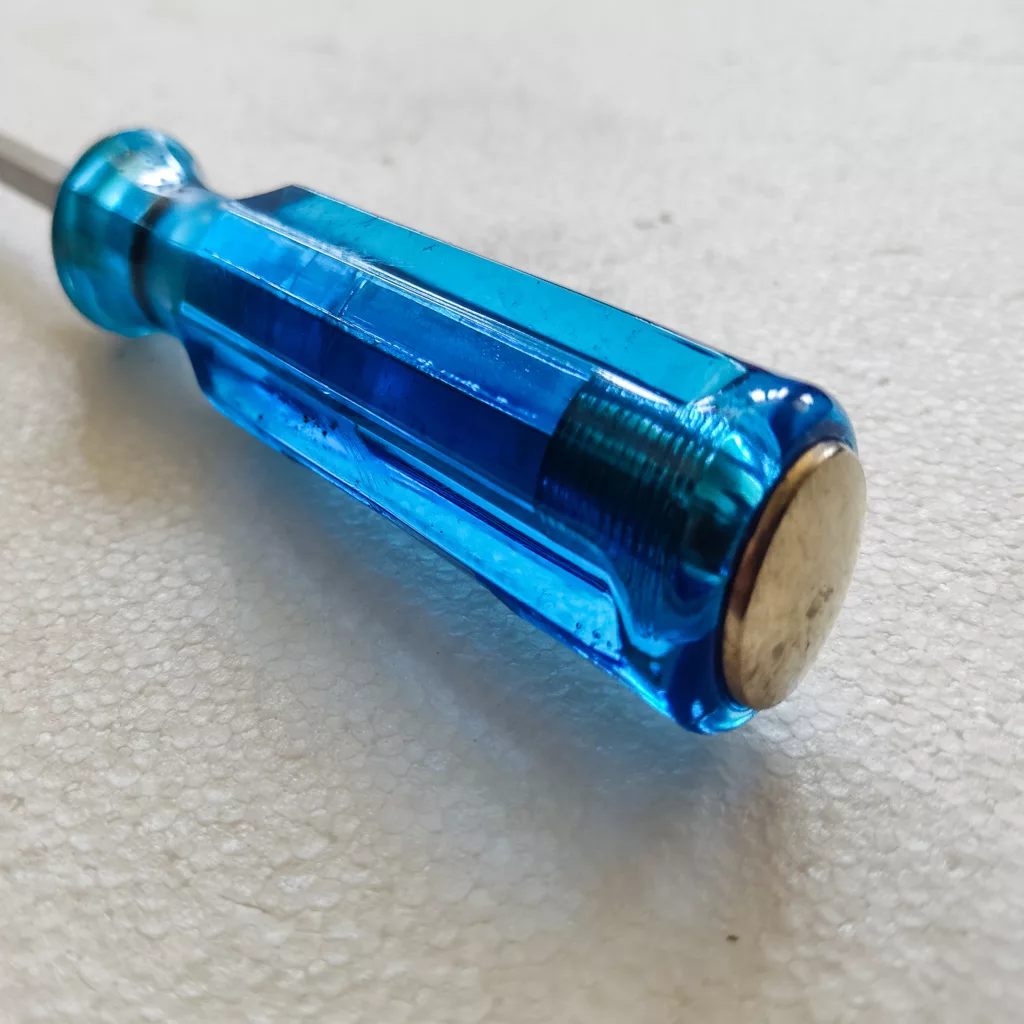 پیچ گوشتی ضربه خور مدل FQRS 8555