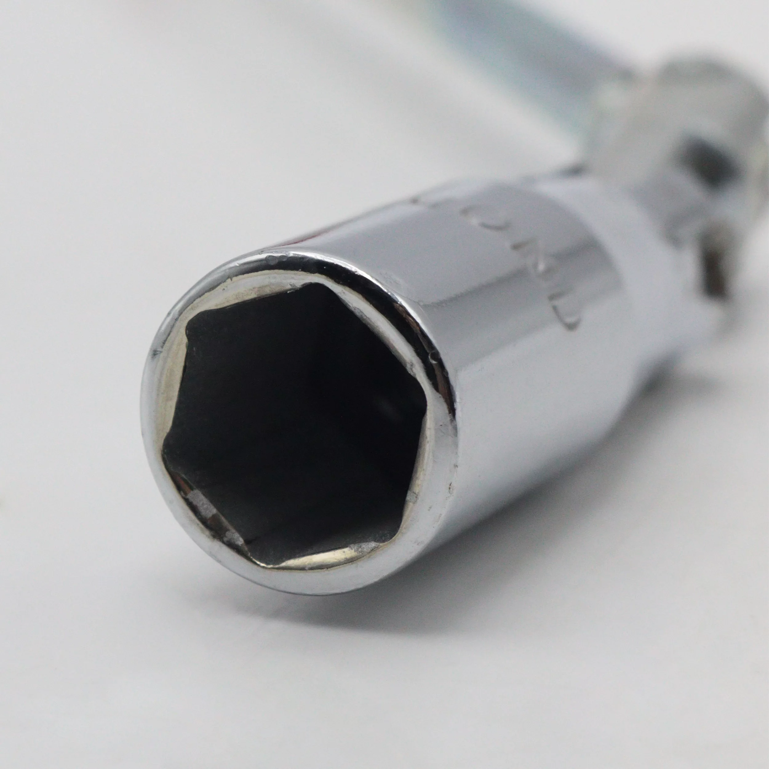 آچار شمع سیموند مدل YP-BOLAND-39CM سایز 16 میلی متر