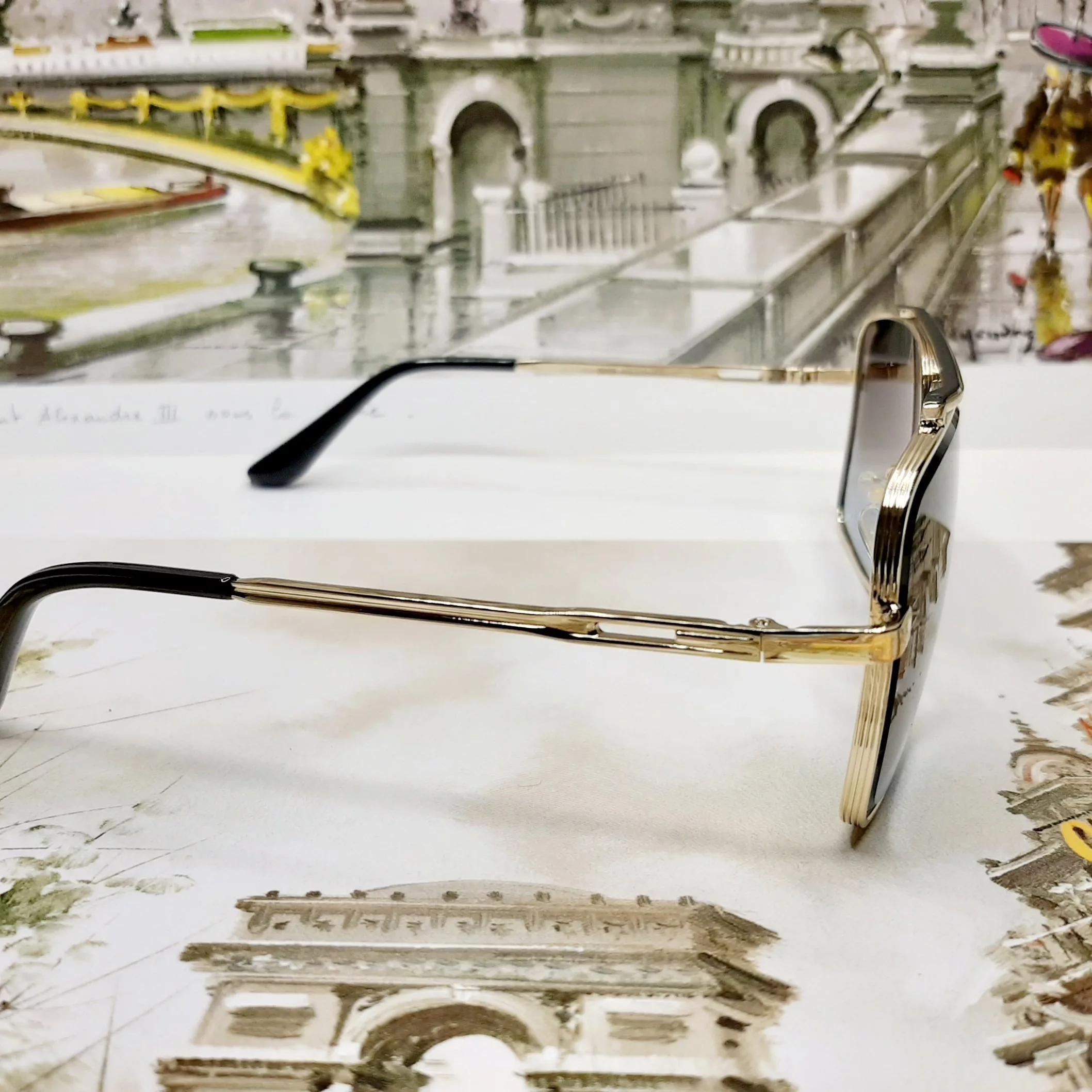 عینک آفتابی مدل D3003brd