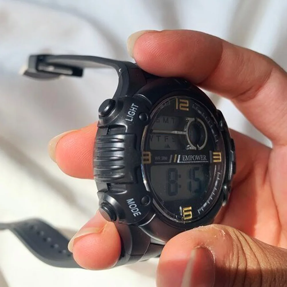 ساعت مچی دیجیتال مردانه امپاور مدل ضدآب چراغدار کرنومتردار کد 58EMP