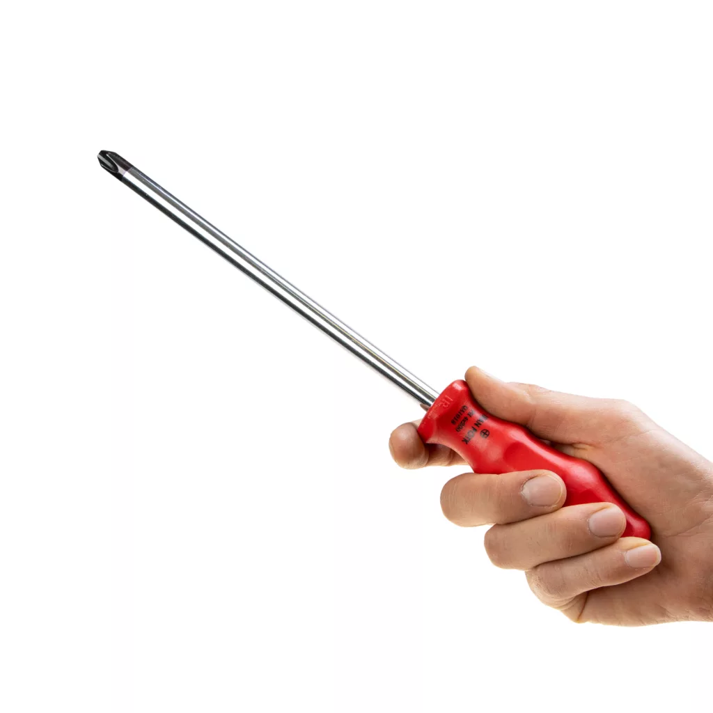 پیچ گوشتی چهارسو ایران پتک مدل QA 1018