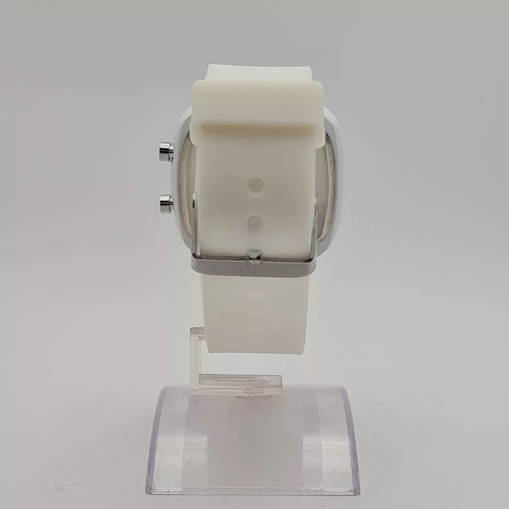 ساعت مچی دیجیتال مدل TLD1021