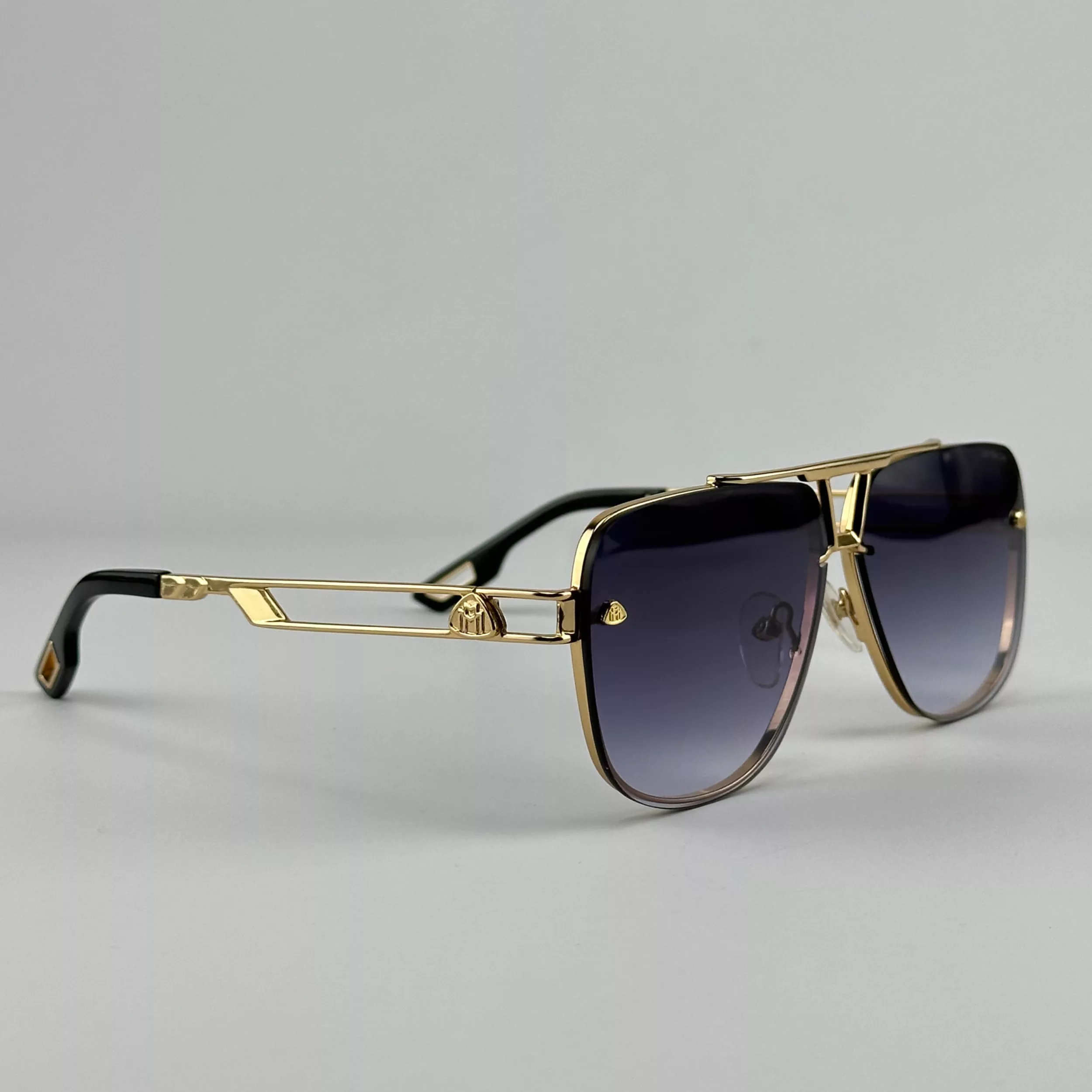 عینک آفتابی میباخ مدل Z28 001