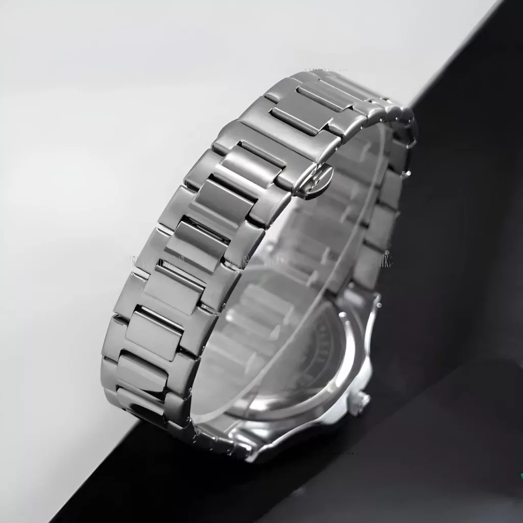 ساعت مچی عقربه‌ای کوارتز مردانه مدل تقویم دار طرح ناتیلوس کد 108