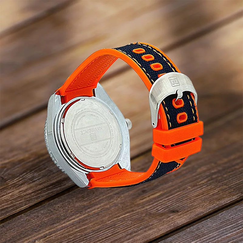 ساعت مچی عقربه‌ای کوارتز مردانه نیوی فورس مدل دو تاریخه کد NF9724-BE.BE.OG