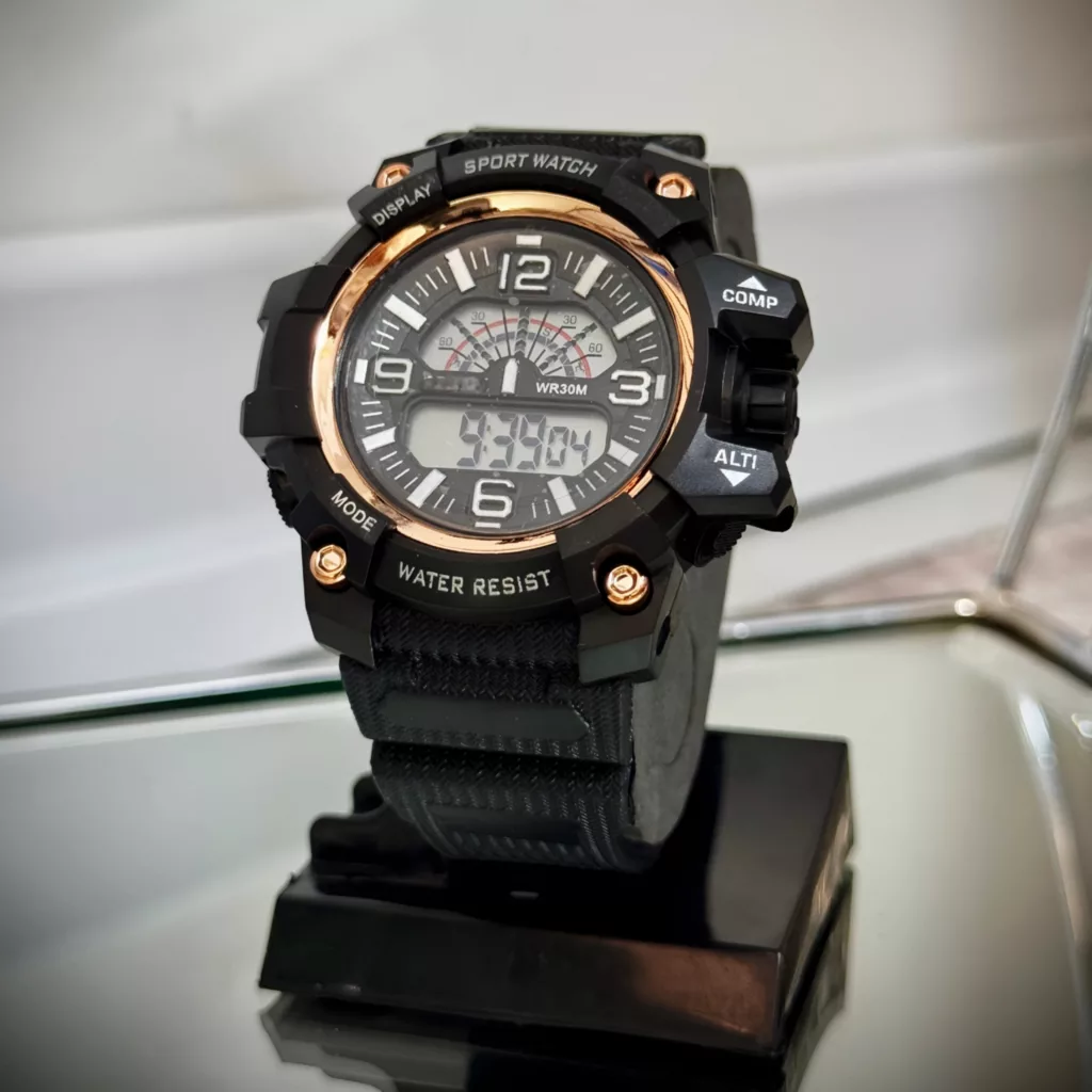 ساعت مچی دیجیتال مردانه مدل اسپرت تک زمانه کرنوگراف بند پیو کد S2