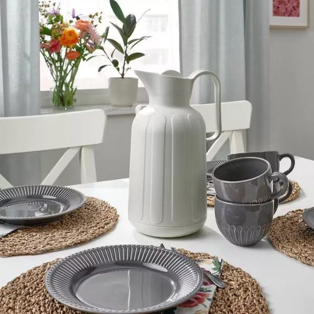 فلاسک ایکیا مدل TAGGÖGA کد 905.413.53 گنجایش 1.6 لیتر