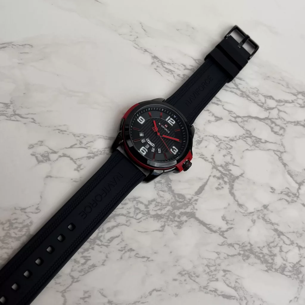 ساعت مچی عقربه‌ای کوارتز مردانه نیوی فورس مدل N/F/9/2/1/5/2/R/N