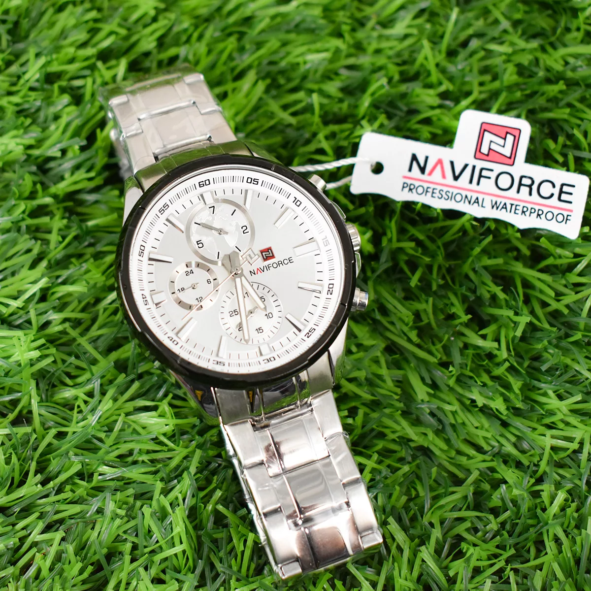 ساعت مچی عقربه‌ای کوارتز مردانه نیوی فورس مدل nf9089