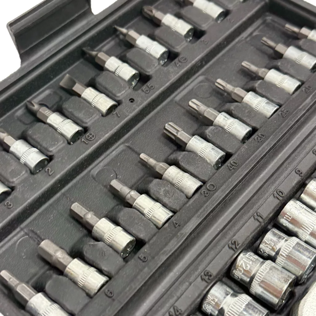 آچار بکس توتال کد BLK46 مجموعه 46 عددی