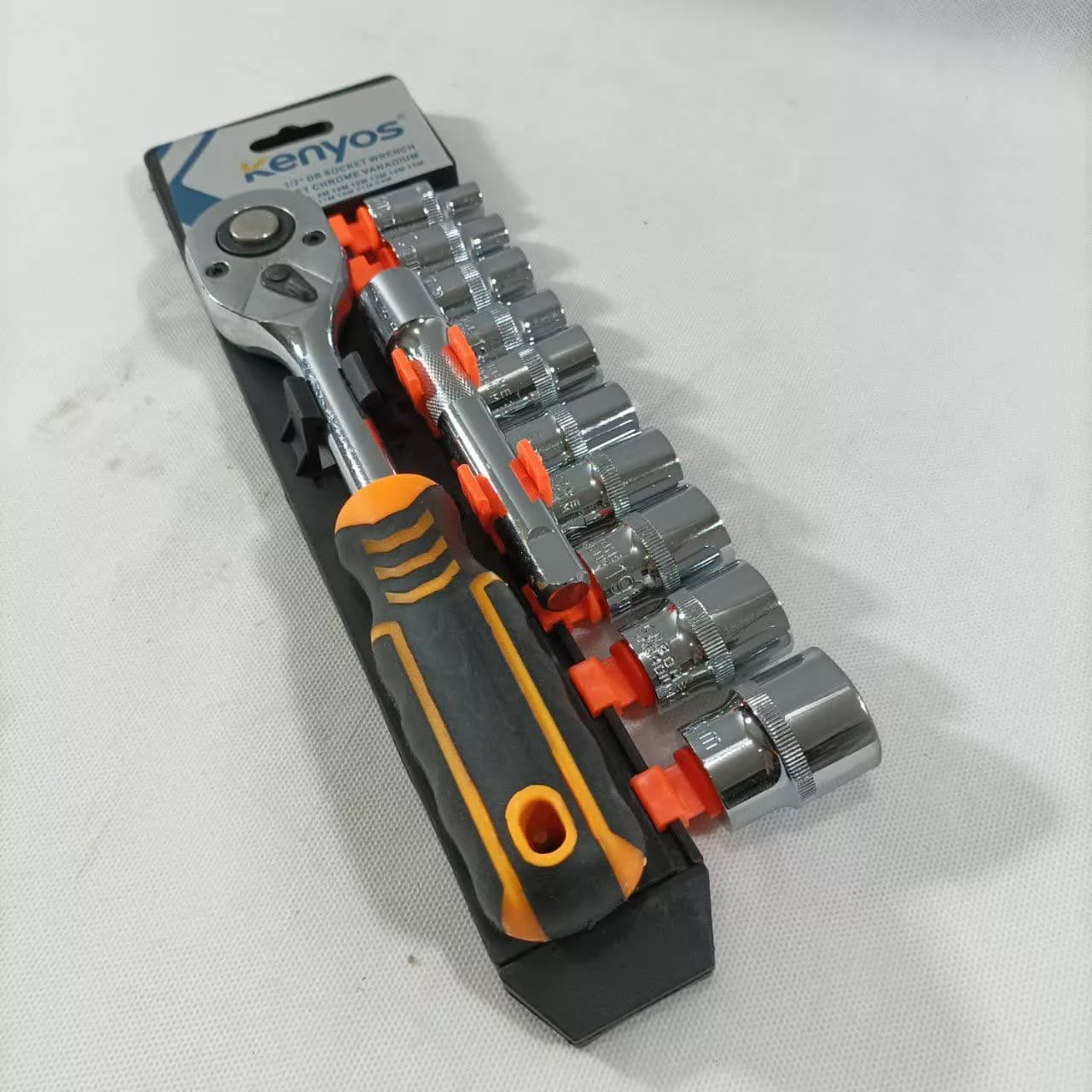 آچار بکس کنیوس مدل SET CHROME VANADIUM مجموعه 12 عددی