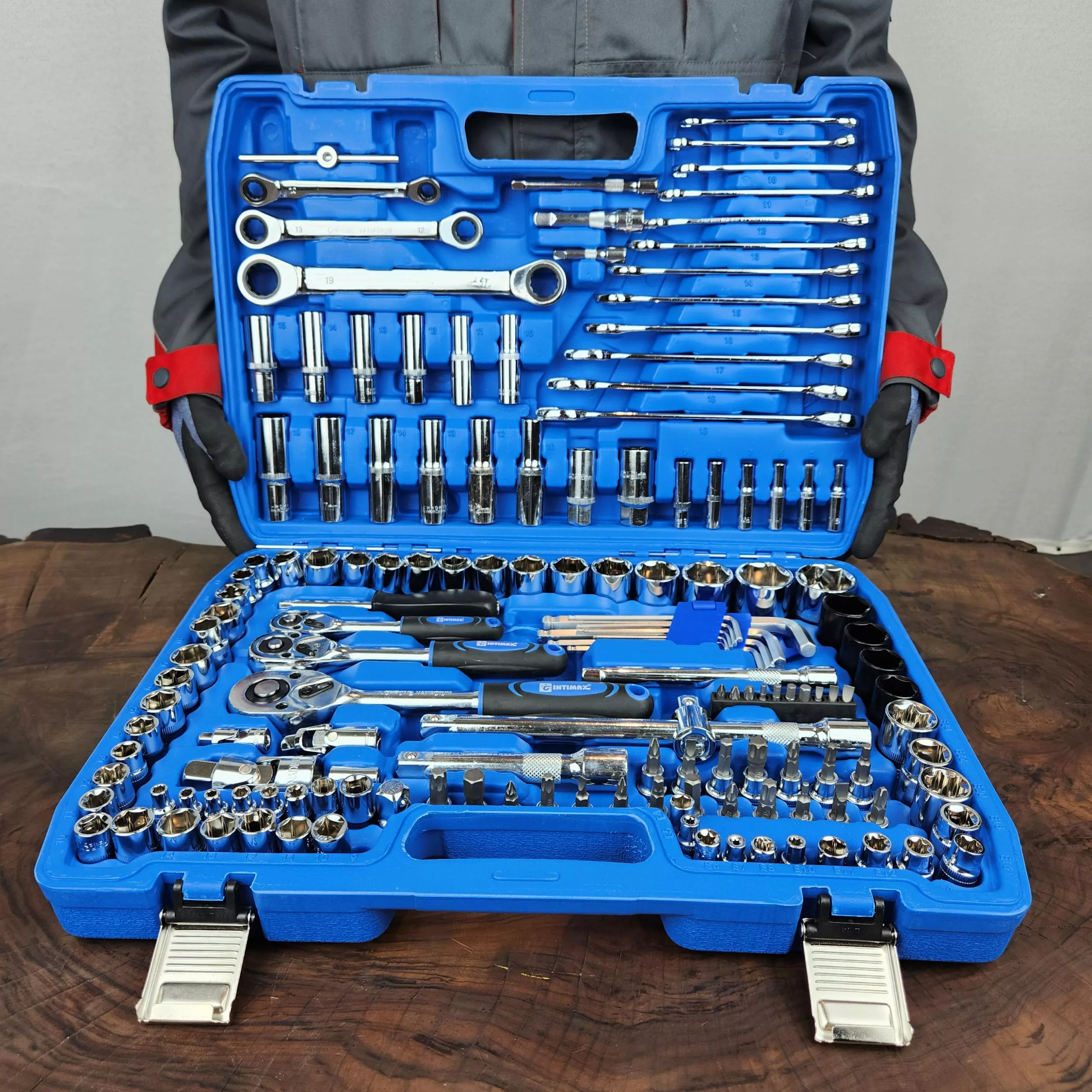 جعبه بکس صنعتی اینتیمکث کد 100205 مجموعه 151 عددی