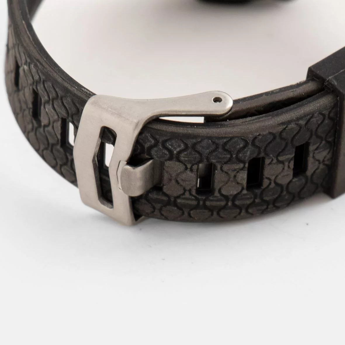 ساعت مچی دیجیتال بنمی مدل آبرنگی کد m2