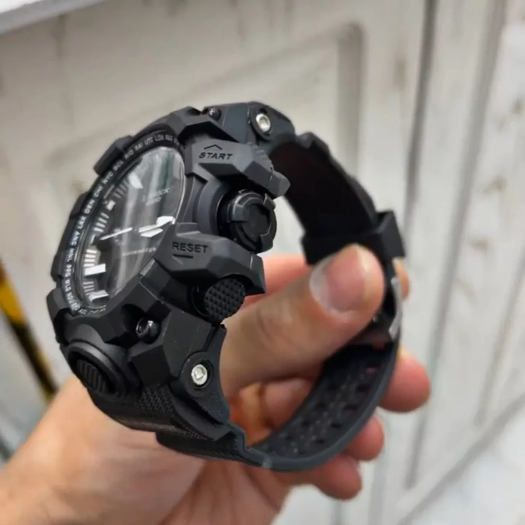 ساعت مچی عقربه ای مدل اسپرت دو زمانه کد GSH B