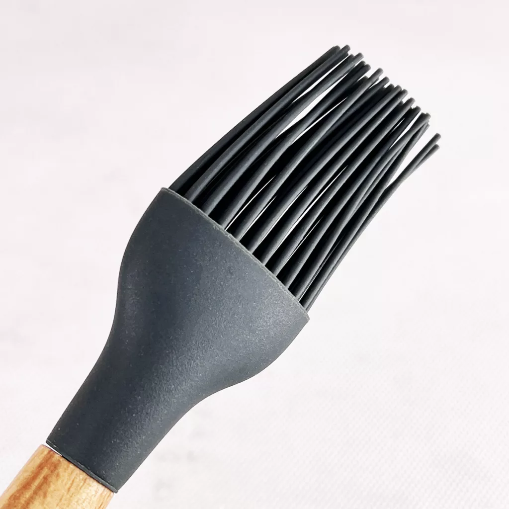 سرویس کفگیر و ملاقه 11 پارچه مدل سیلیکنی