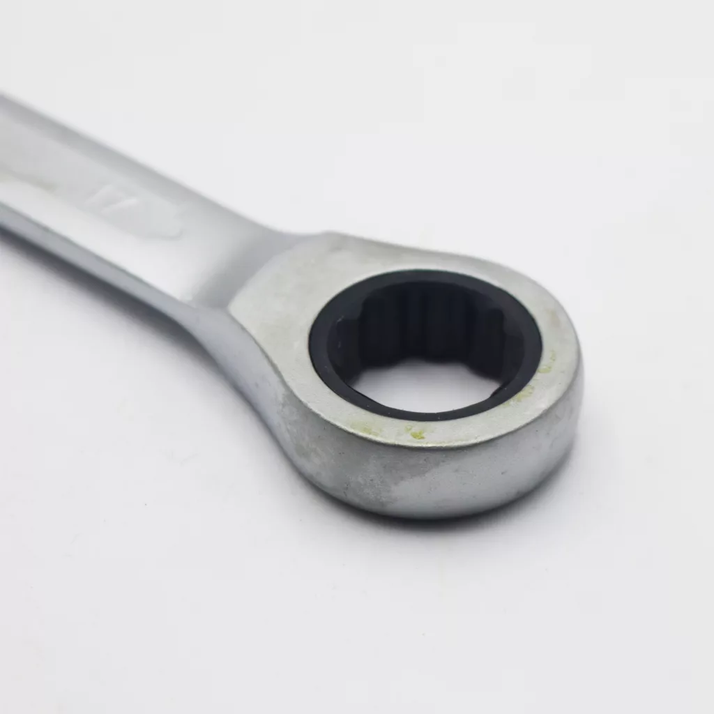 آچار یکسر تخت و یکسر رینگی جغجغه ای مدل YP-017 سایز 17 میلی متر