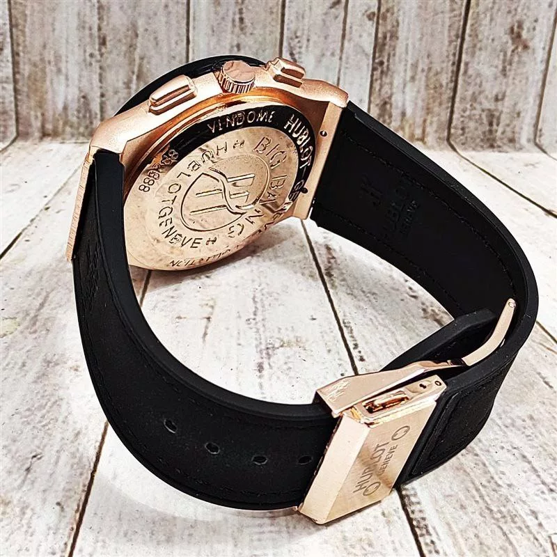 ساعت مچی عقربه‌ای مردانه  مدل اسکلتون M