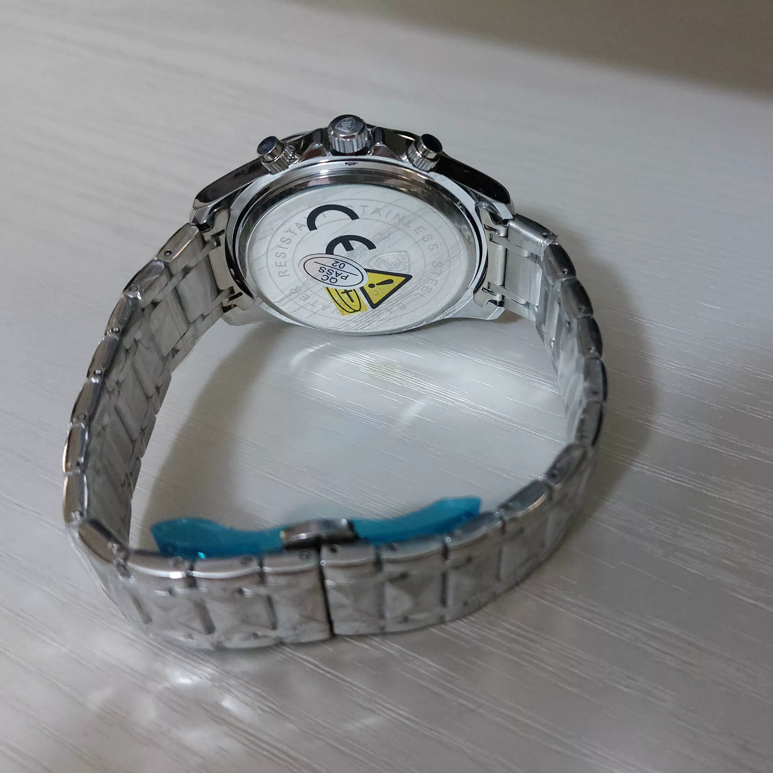 ساعت مچی عقربه‌ای کوارتز مردانه پوداگار مدل M2