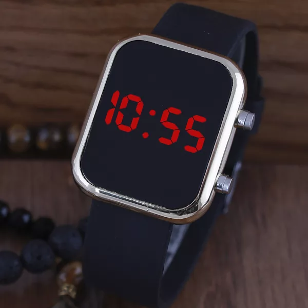 ساعت مچی دیجیتال مدل LE 3729 -ME-TA