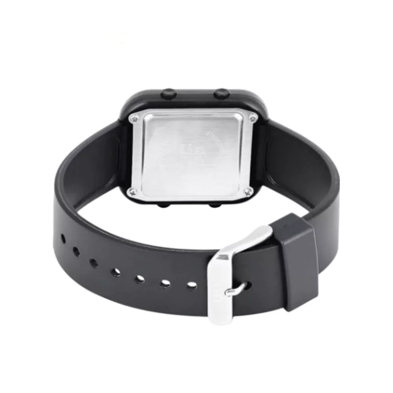 ساعت مچی دیجیتال کیو اند کیو مدل M207J002Y