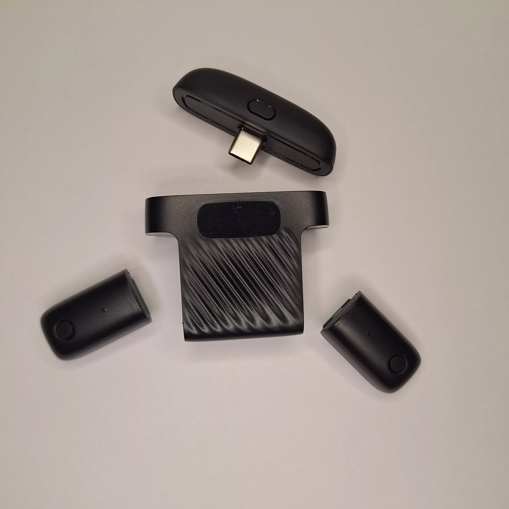 ست میکروفن بی سیم مدل M8 mini با درگاه تایپ سی