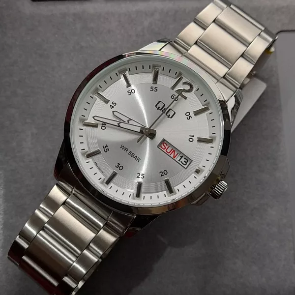 ساعت مچی عقربه‌ای مردانه کوارتز کیو اند کیو مدل a36a_001py