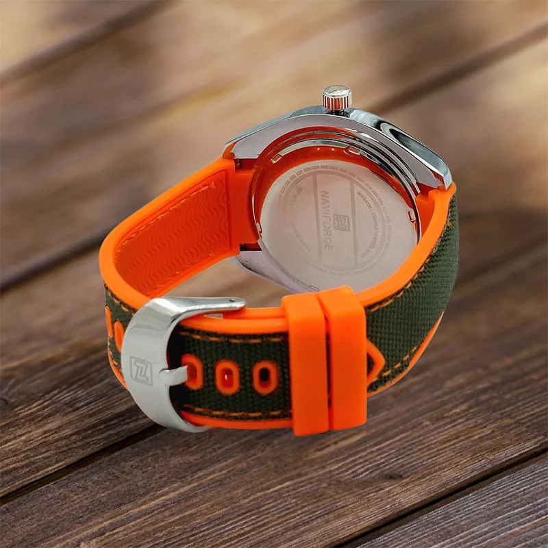 ساعت مچی عقربه‌ای کوارتز مردانه نیوی فورس مدل دو تاریخه کد NF9724-GR.GR.OG