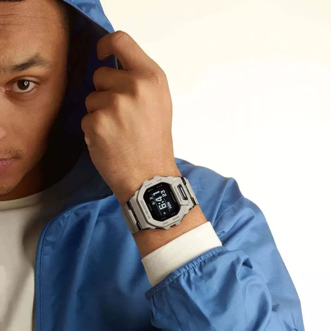 ساعت مچی دیجیتال مدل بند رابر کرنوگراف کد 1.1